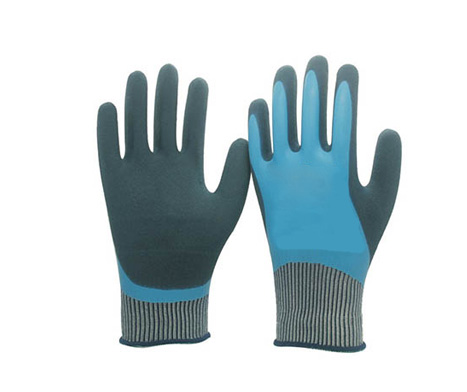 Protective Dipped Gloves